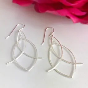 Dancing Leaf Earrings - VE373