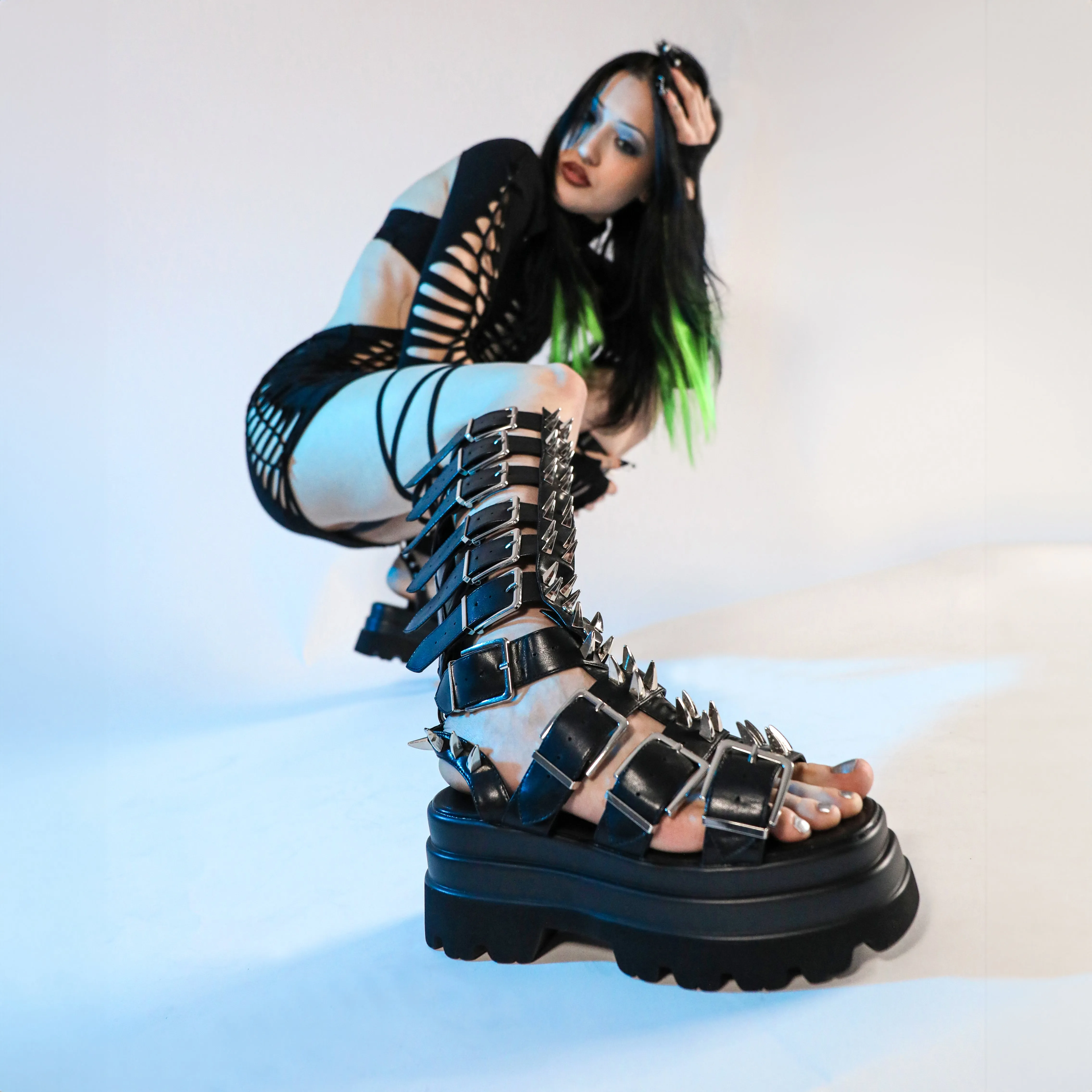 The Mage Resistor Spiked Black Sandals - Black